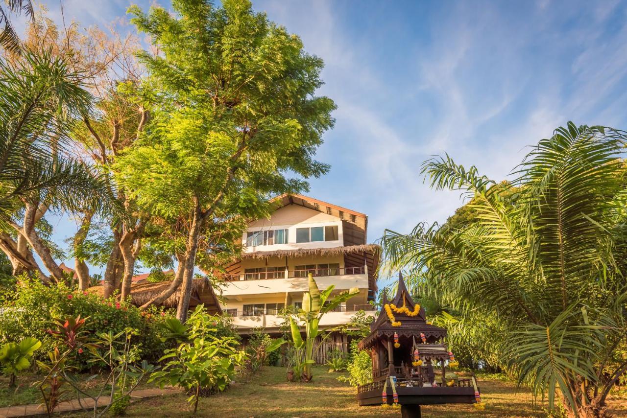 Good Time Sports Village Koh Mak Buitenkant foto